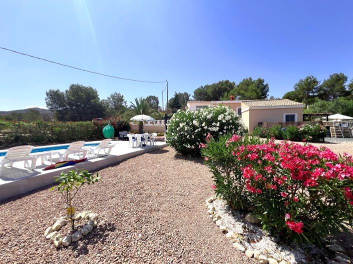 Image No.9-4 Bed Villa for sale