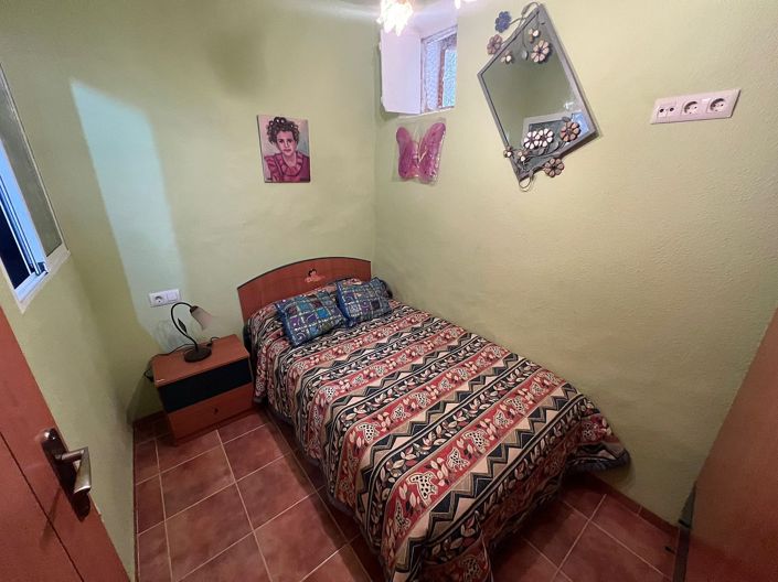 Image No.15-3 Bed Townhouse for sale