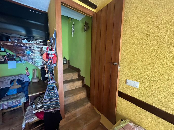 Image No.28-3 Bed Townhouse for sale