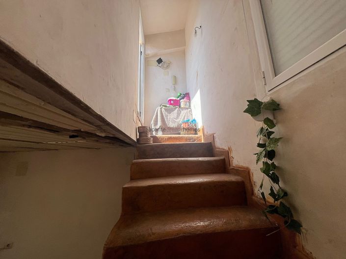 Image No.36-3 Bed Townhouse for sale