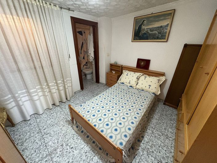 Image No.16-Maison de ville de 4 chambres à vendre à Petrer