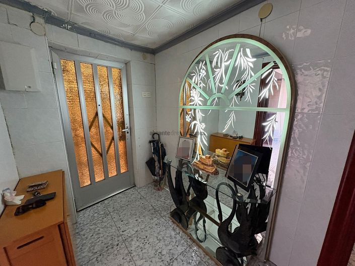 Image No.7-4 Bed Townhouse for sale