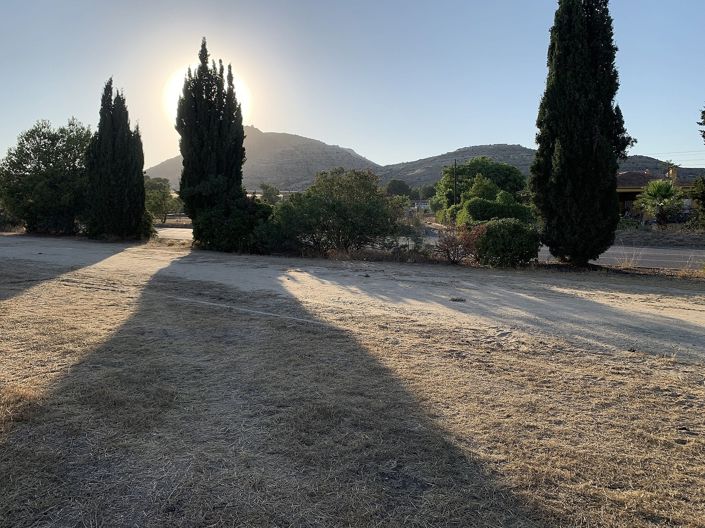 Image No.14-3 Bed Land for sale