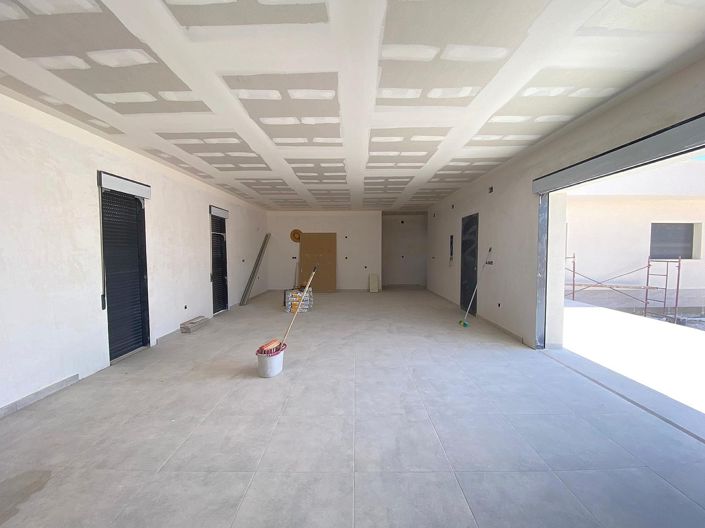 Image No.4-Villa de 3 chambres à vendre à Alicante