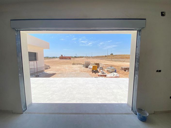 Image No.5-3 Bed Villa for sale