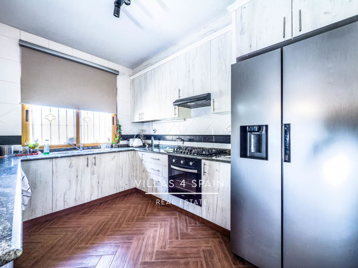 Image No.24-4 Bed Villa for sale