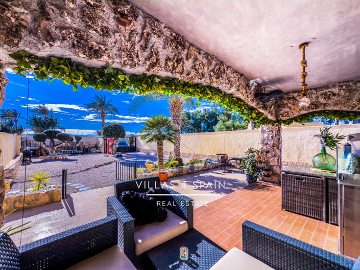 Image No.7-4 Bed Villa for sale