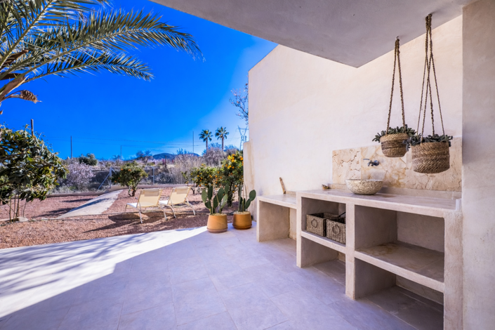 Image No.15-8 Bed Villa for sale