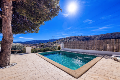 g4cec06f4-b696-4665-afc3-5f56690f4384