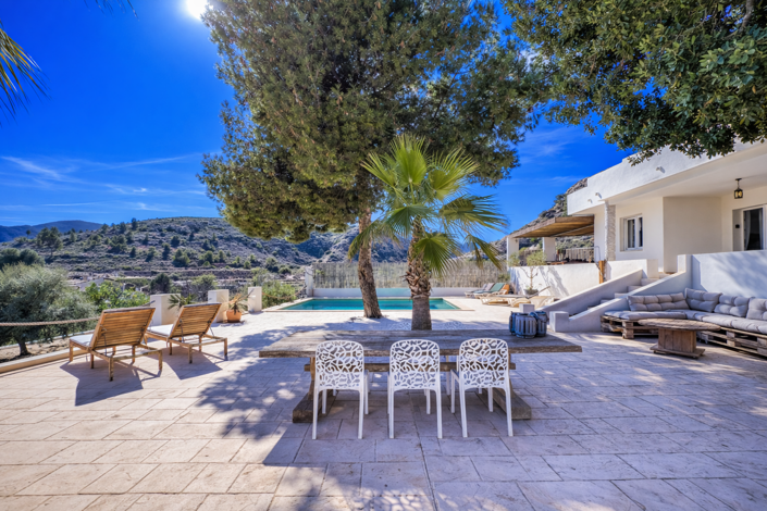 Image No.8-8 Bed Villa for sale