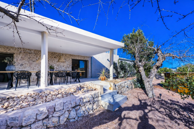 g7ff1f946-2016-4d2b-a34b-c68473254875