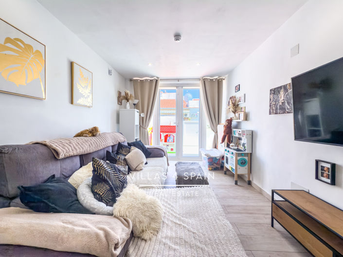 Image No.20-2 Bed Apartment for sale