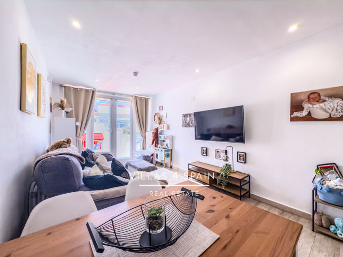 Image No.22-2 Bed Apartment for sale