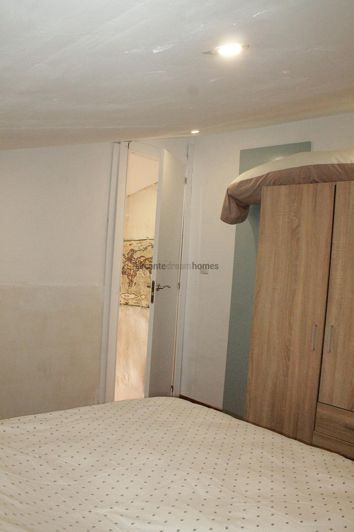 Image No.24-2 Bed Country House for sale