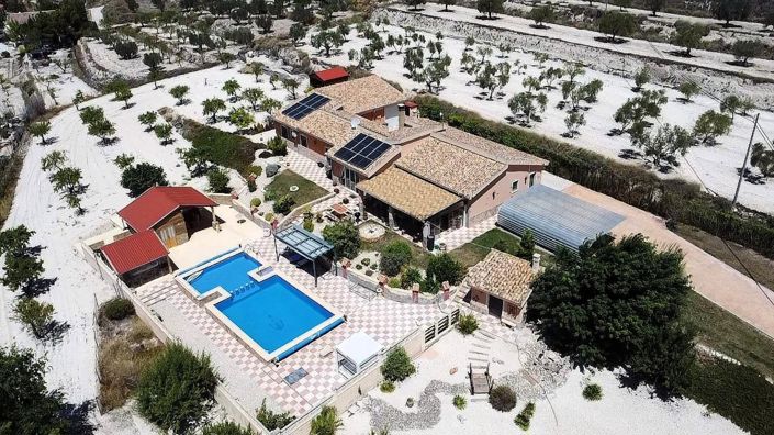 Image No.3-5 Bed Country House for sale