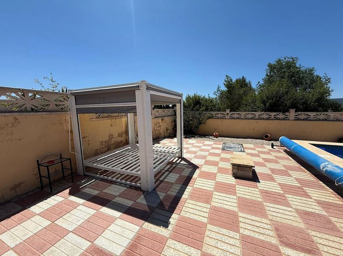 Image No.32-5 Bed Country House for sale
