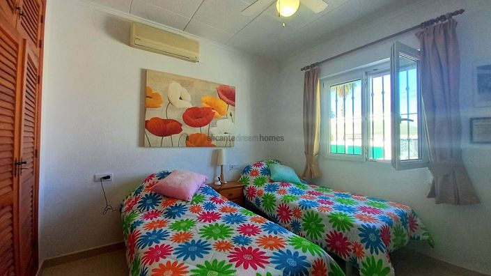 Image No.15-3 Bed Villa for sale