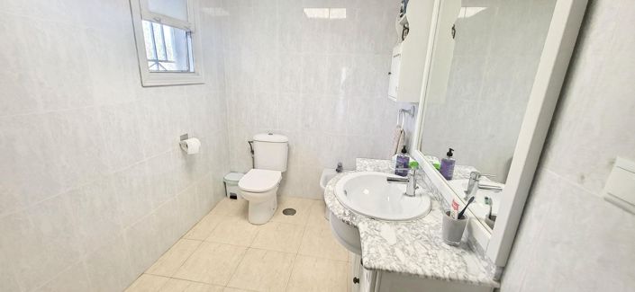 Image No.13-4 Bed Villa for sale