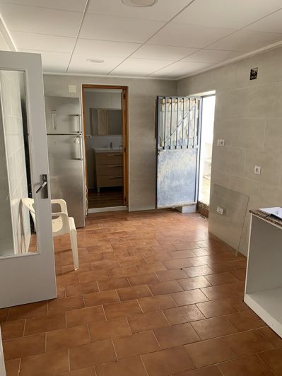 Image No.21-3 Bed Townhouse for sale