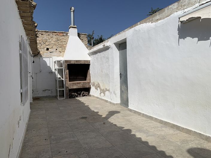 Image No.23-3 Bed Townhouse for sale