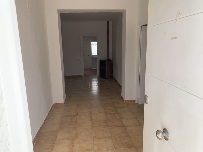 Image No.4-3 Bed Townhouse for sale