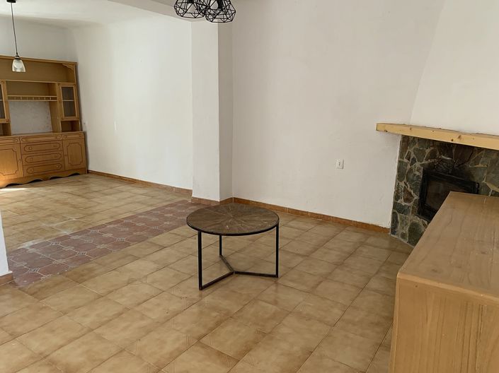 Image No.6-3 Bed Townhouse for sale