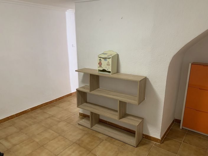 Image No.8-3 Bed Townhouse for sale