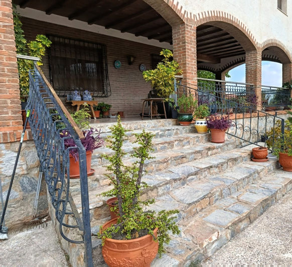 Image No.1-Maison de campagne de 8 chambres à vendre à Monóvar