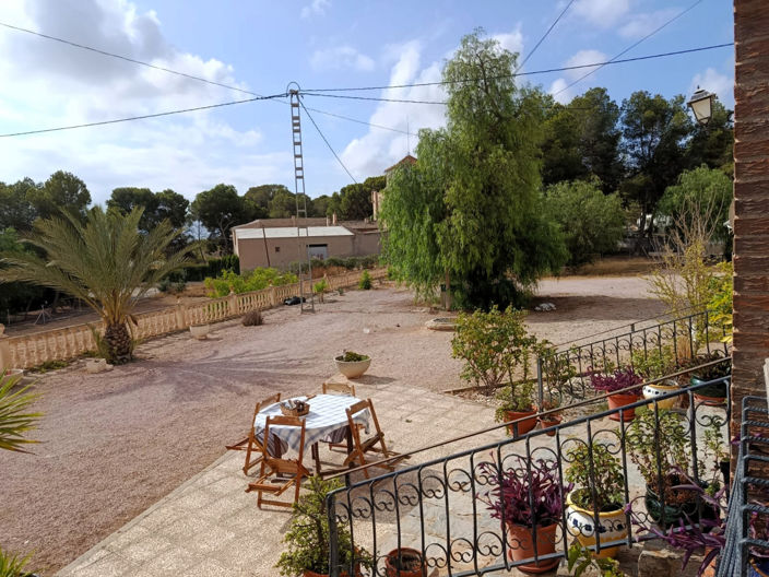 Image No.21-Maison de campagne de 8 chambres à vendre à Monóvar