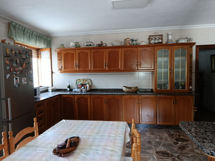 Image No.3-Maison de campagne de 8 chambres à vendre à Monóvar