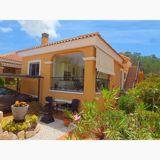 Image No.1-Villa de 3 chambres à vendre à La Romana