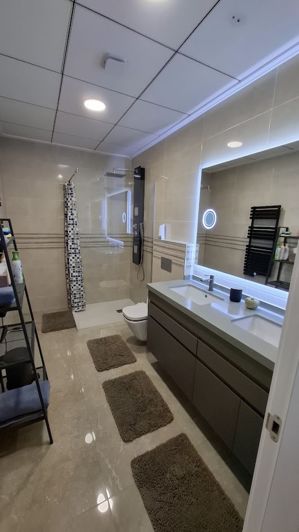 Image No.41-3 Bed Property for sale