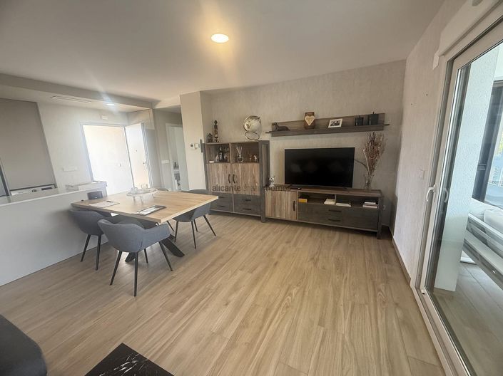 Image No.10-2 Bed Apartment for sale