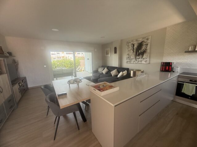 Image No.5-2 Bed Apartment for sale