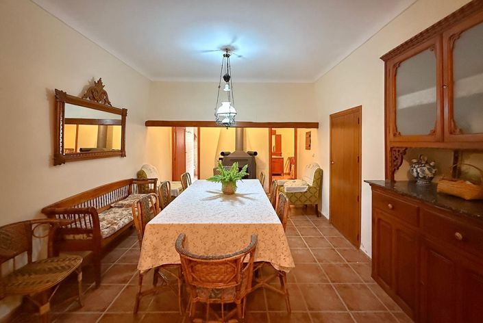 Image No.14-12 Bed Country House for sale