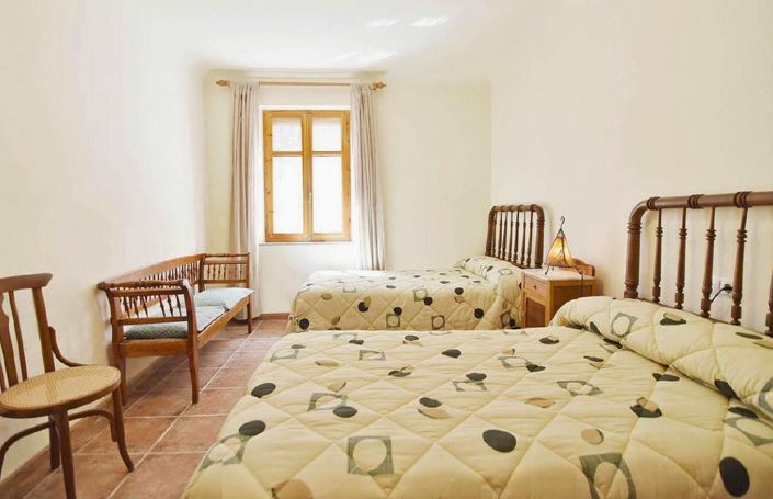 Image No.30-12 Bed Country House for sale