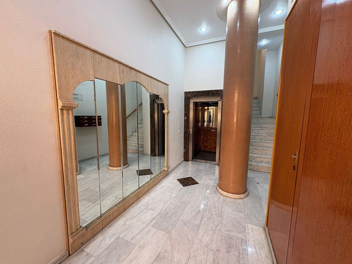 Image No.32-3 Bed Apartment for sale