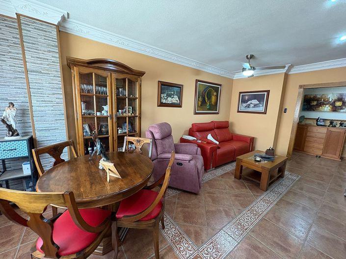 Image No.4-3 Bed Apartment for sale