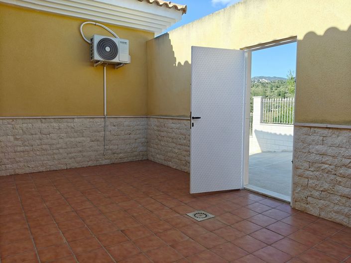 Image No.35-Villa de 3 chambres à vendre à Petrer