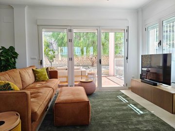 g08-living-room-03