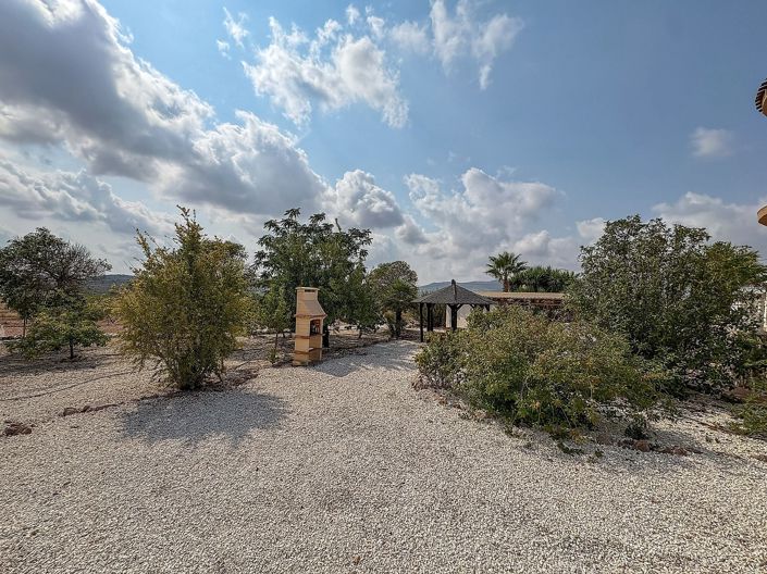 Image No.25-5 Bed Villa for sale