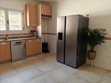 g12-kitchen-03