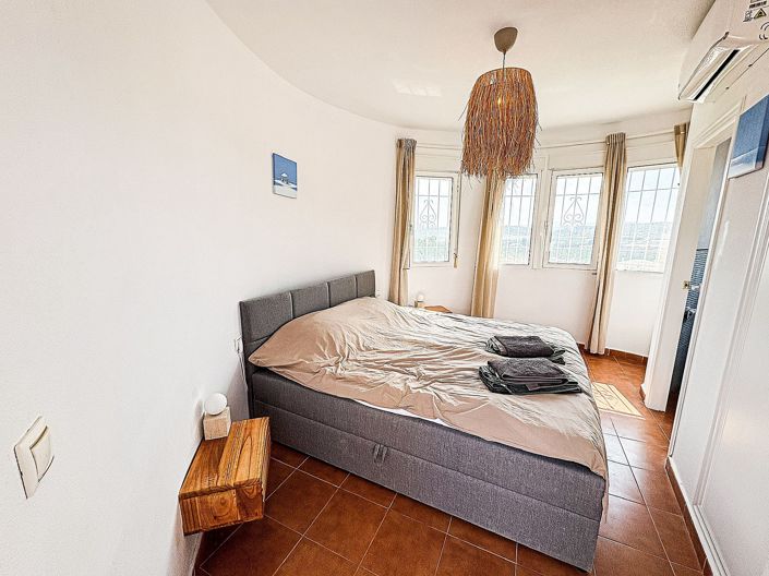 Image No.41-5 Bed Villa for sale