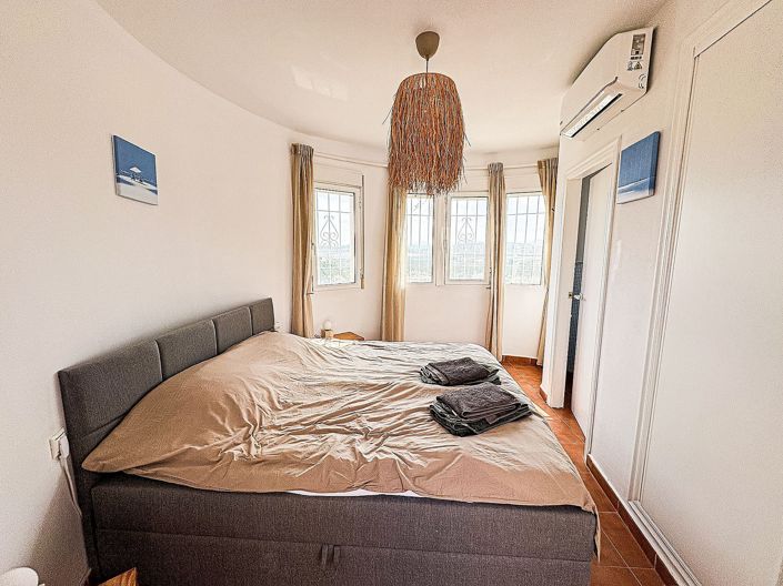 Image No.42-5 Bed Villa for sale