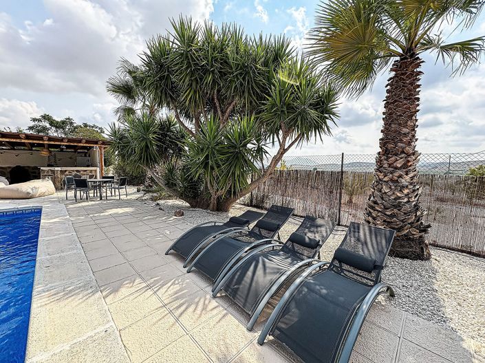 Image No.8-5 Bed Villa for sale