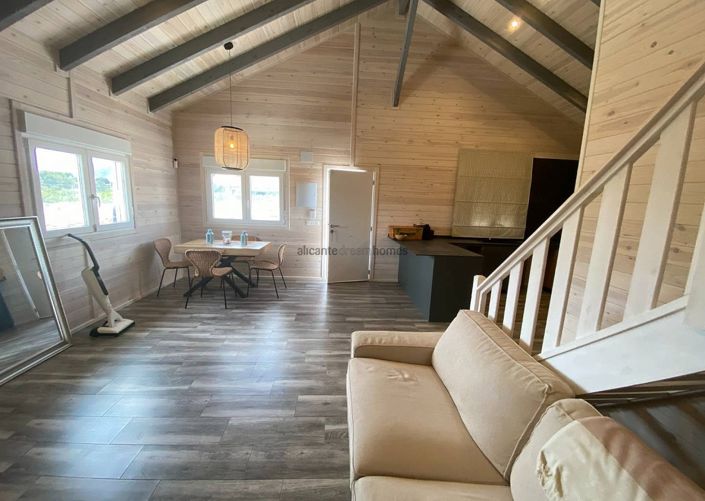 Image No.17-3 Bed Property for sale