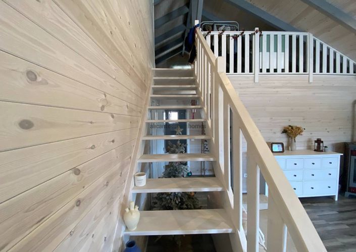 Image No.21-3 Bed Property for sale