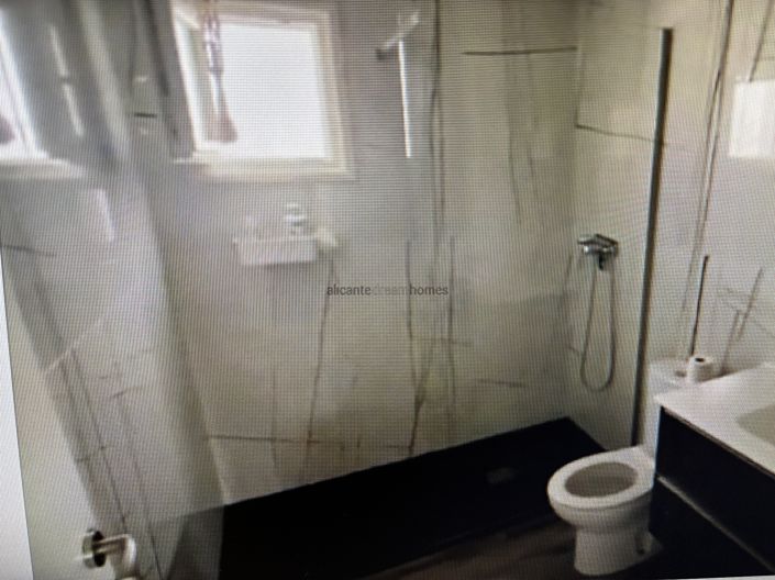 Image No.22-3 Bed Property for sale