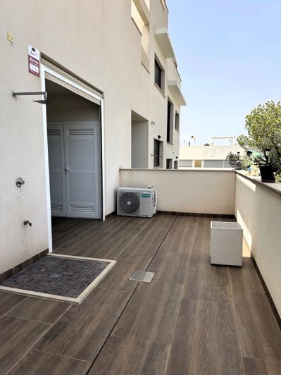 Image No.18-2 Bed Bungalow for sale