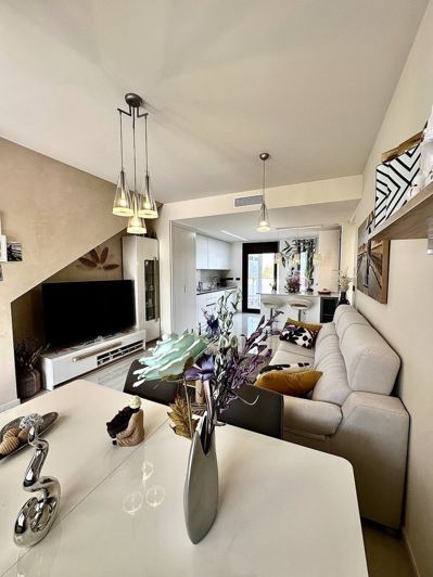 Image No.8-2 Bed Bungalow for sale